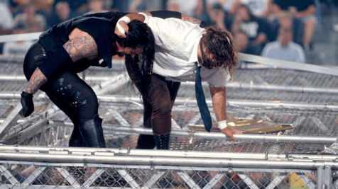 Mankind_vs_The_Undertaker_Hell_in_a_Cell_Match_King_of_the_Ring_1998_7